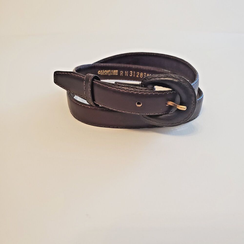Vintage Astor Women's Brown Leather Belt Medium Leather Waists 26.25" to 29.25"